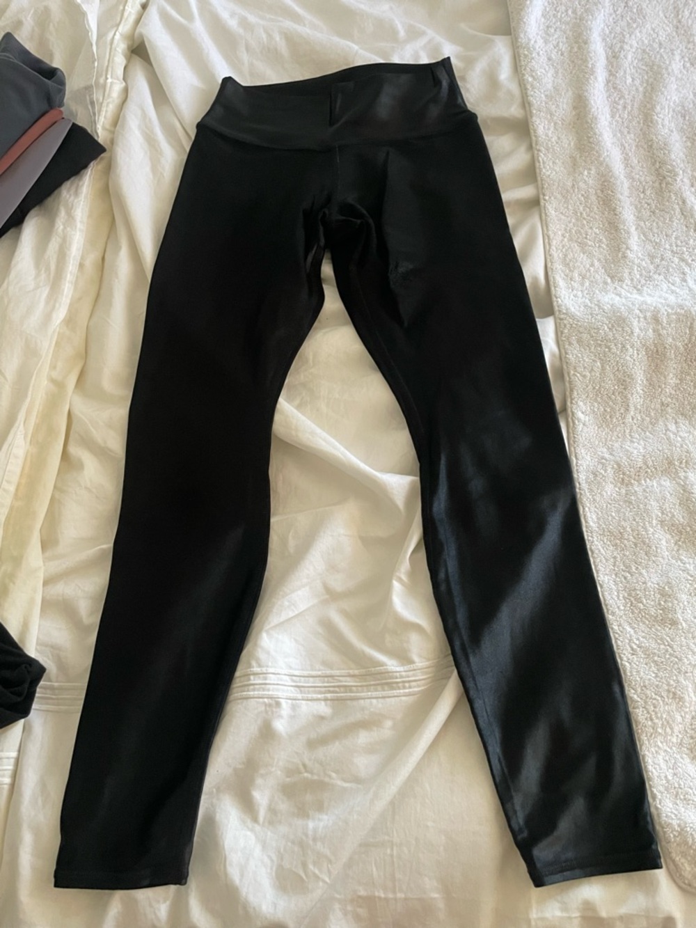 ALO Yoga Black High-Rise Leggings